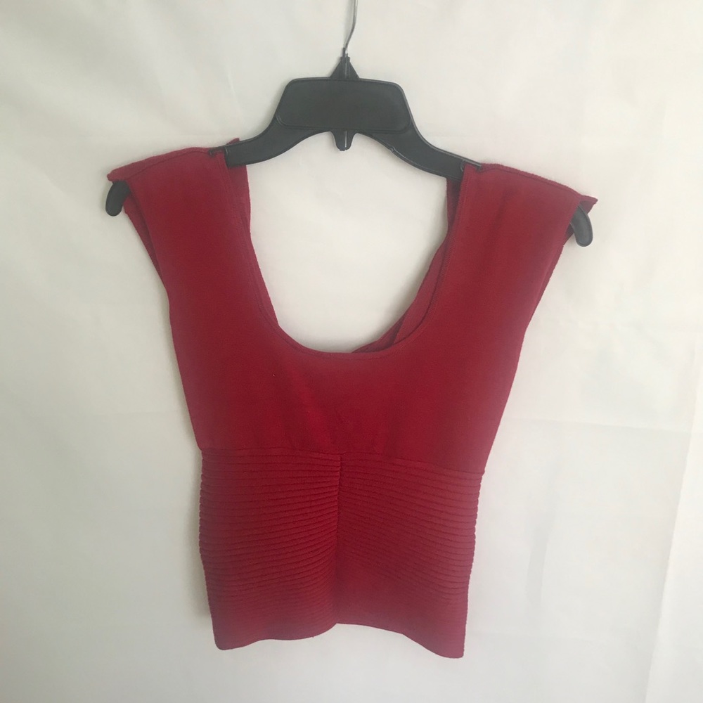 WR 9000 red summer sleeveless top